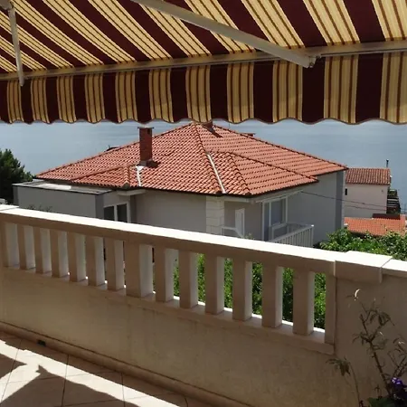 Mari Omiš