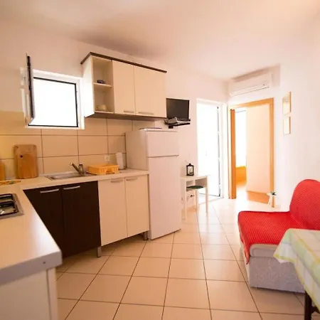 Mari Apartmán