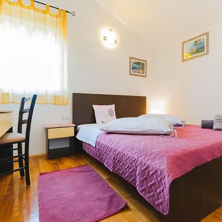 Mari Appartement Tice