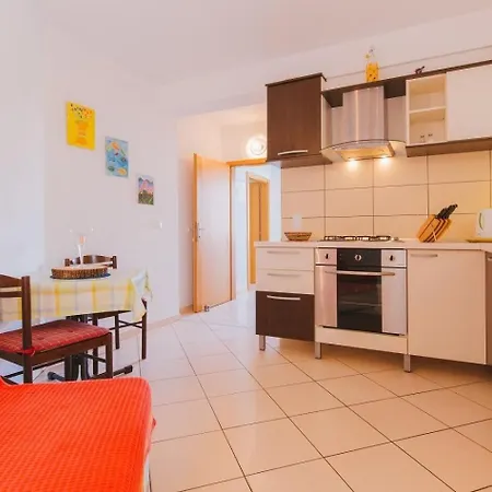 Mari Appartement Tice